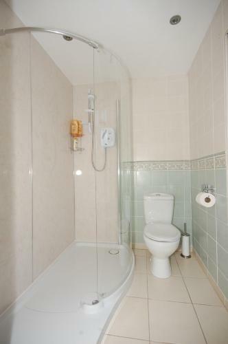 Hostal Riverside Cottage Guesthouse