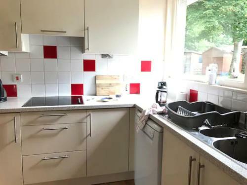 Home Comforts In Peaceful 2 Acres