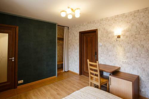 Hostal Buhta Guest House