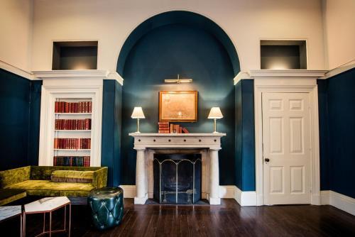 Bed & Breakfast Saltmarshe Hall