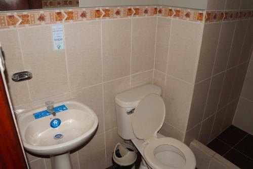 Hotel Hostal Pucar�