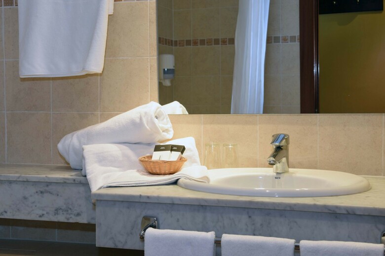 Hotel Rvhotels Tuca