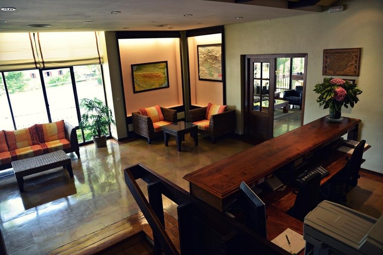 Hotel Bazt�n