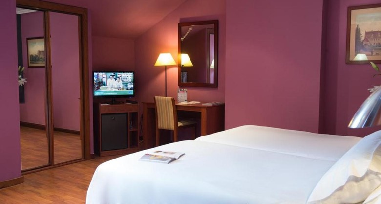 Hotel Segovia Sierra De Guadarrama