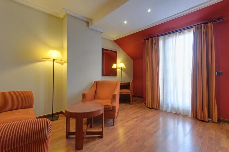 Hotel Segovia Sierra De Guadarrama