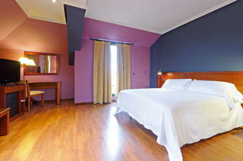 Hotel Segovia Sierra De Guadarrama