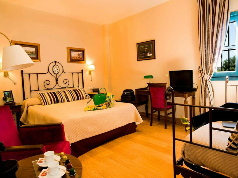 Hotel Yit Vereda Real