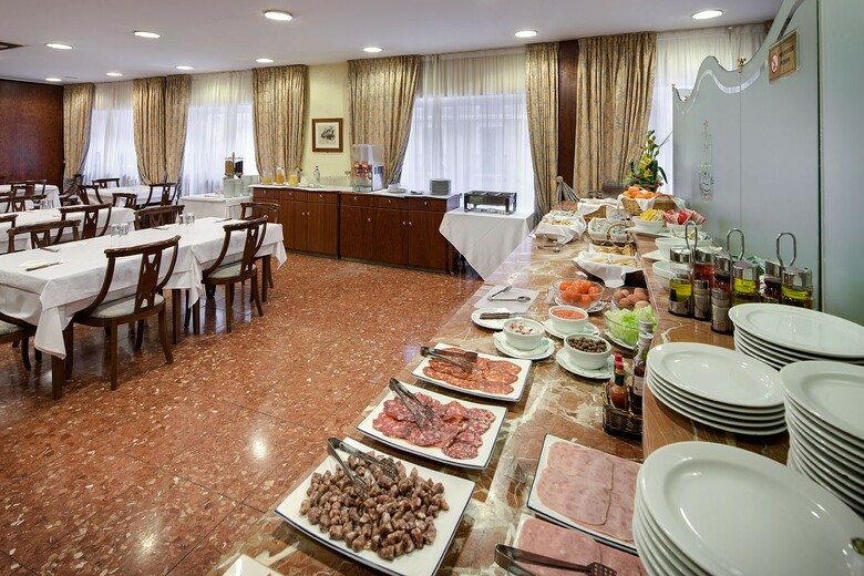 Hotel Gaudi