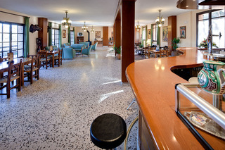 Hotel Mora