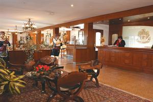 Hotel Mora