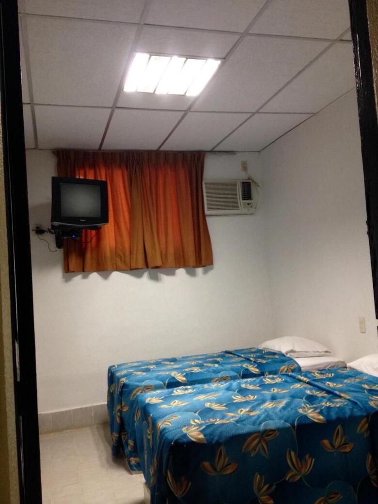 Hotel Moreno