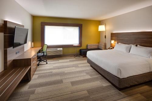 Hotel Holiday Inn Express & Suites Terrace