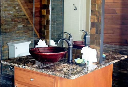 Lodge By The Blue Grande Suite Apartment
