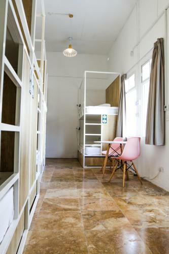 Inhawi Hostel