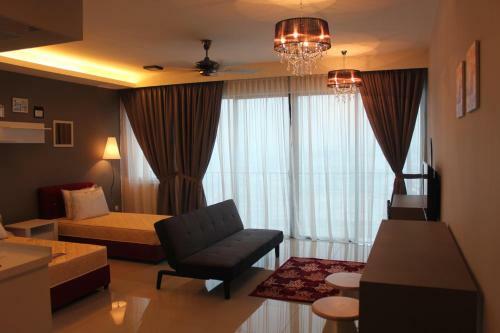 Setia Alam Trefoil