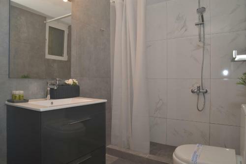 Trendy Olympic Stadium Apartments