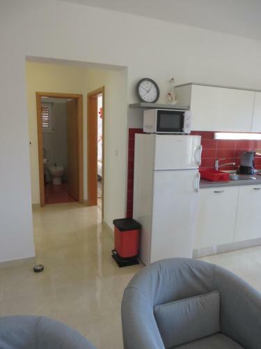 Filipovic Apartments With Pool