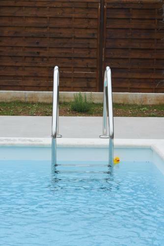 Filipovic Apartments With Pool
