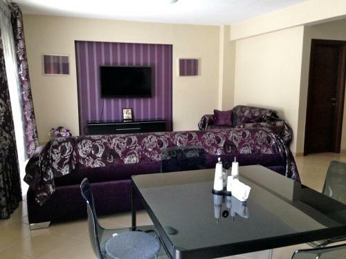 Rem Apartments