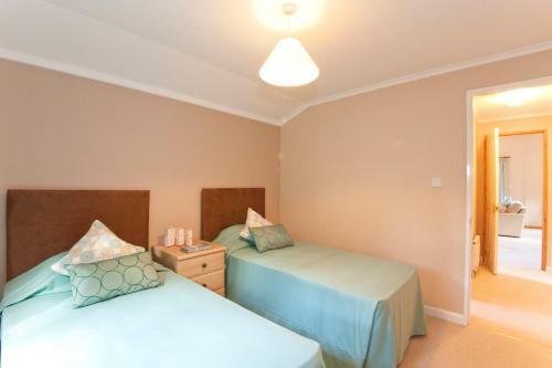 Crocus Lodge