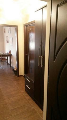 Naira Apartments
