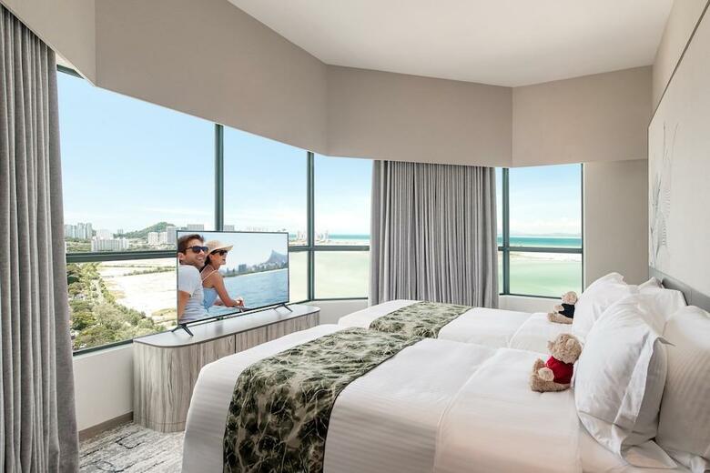 Gurney Resort Hotel And Residences, Penang