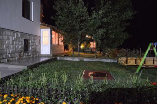 Hostal Guest House Meandrite