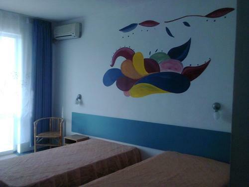 Hit Hotel