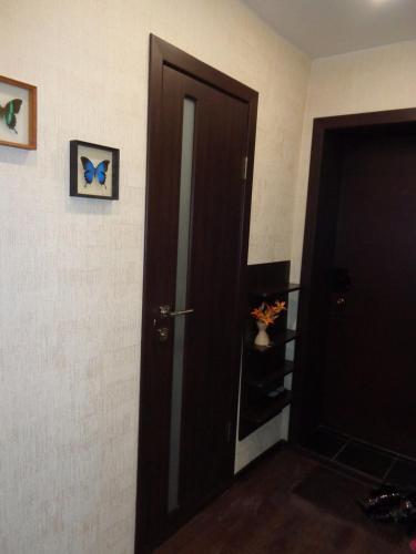 Apartment On Metro Station