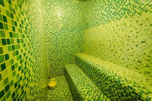 Space Hotel Apartments & Spa