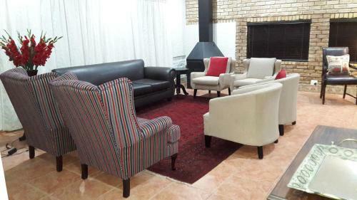 Hostal The Willow Tree Guesthouse