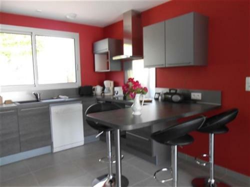 Rental Villa A 200 M Plage Des Bussoleries