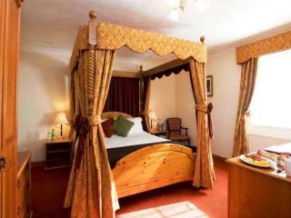 Gables Hotel