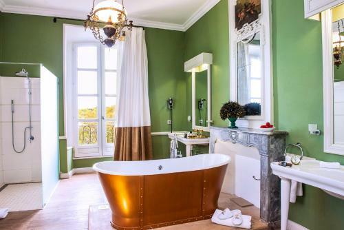 Hotel Ch�teau De Rochegude - Relais & Ch�teaux