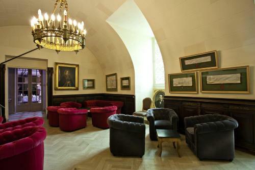 Hotel Ch�teau De Rochegude - Relais & Ch�teaux