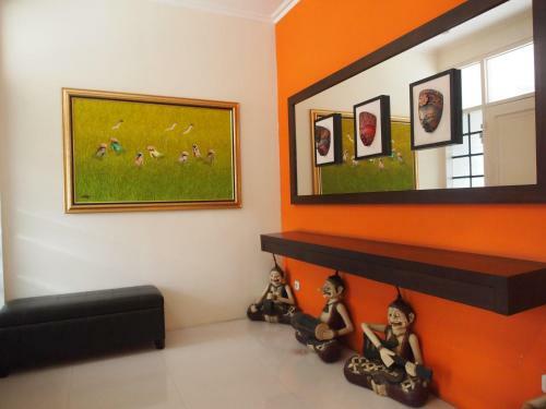 Hostal Ct 195