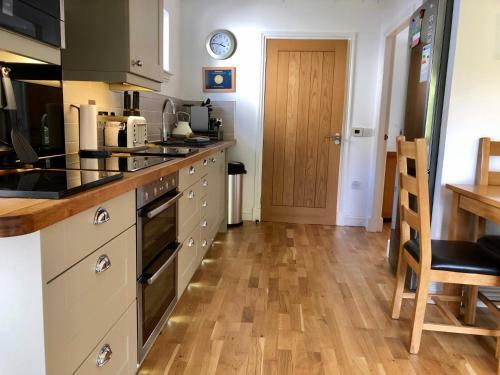 Bluebell Cottage With Hot Tub