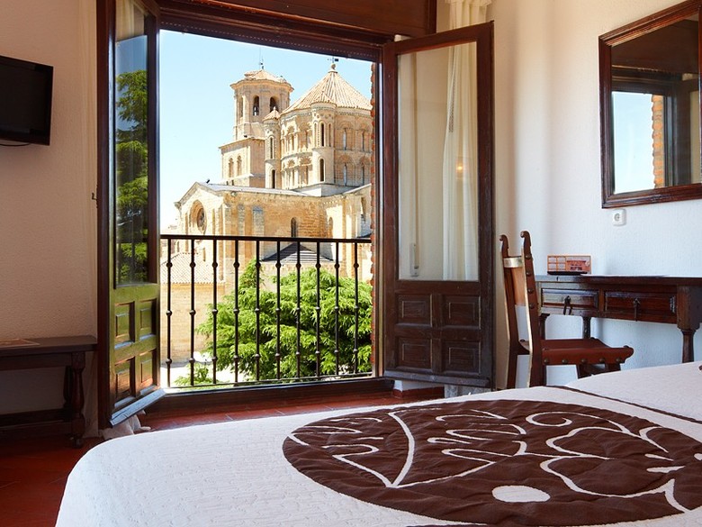 Hotel Juan II