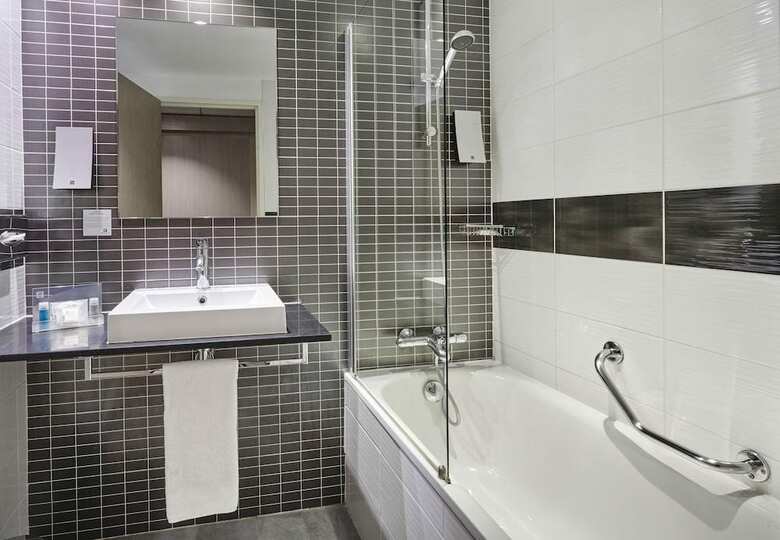 Hotel Holiday Inn Garden Court