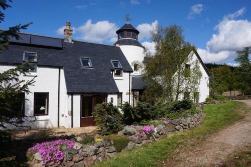 Hostal Stronavaich Cairngorm Guest House