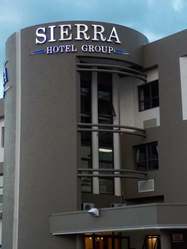 Hotel Sierra On Main