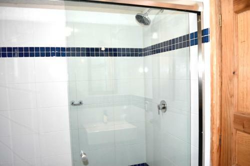 Hostal Caba�as El Chalet