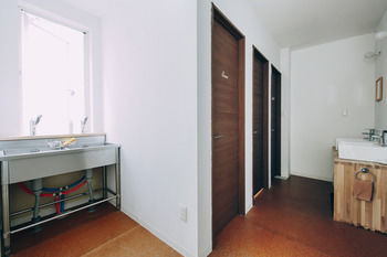 Ten To Ten Hokkaido Hostel & Kitchen
