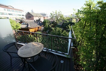 Bonum 1957 Hanok Stay And Hotel