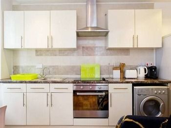 Stylish Oxford Street Apartments