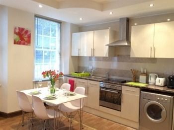 Stylish Oxford Street Apartments