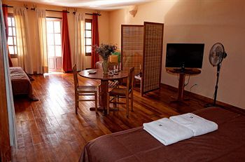 Hotel Guest House Les 3 Metis