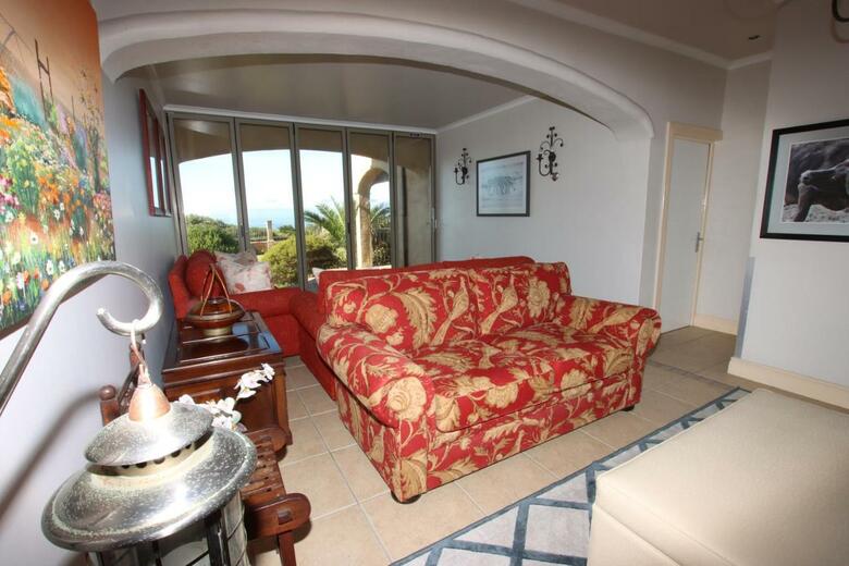 Hotel On The Cliff Guest House
