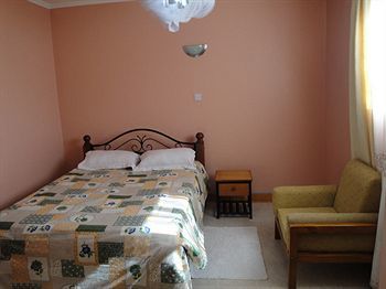 Hotel Acacia Gardens Homestay