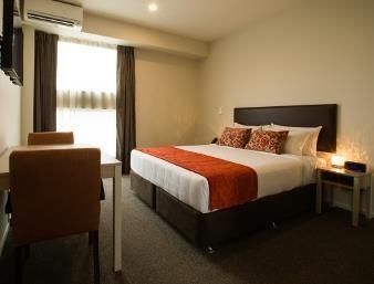 Hotel Ramada Suites Christchurch City